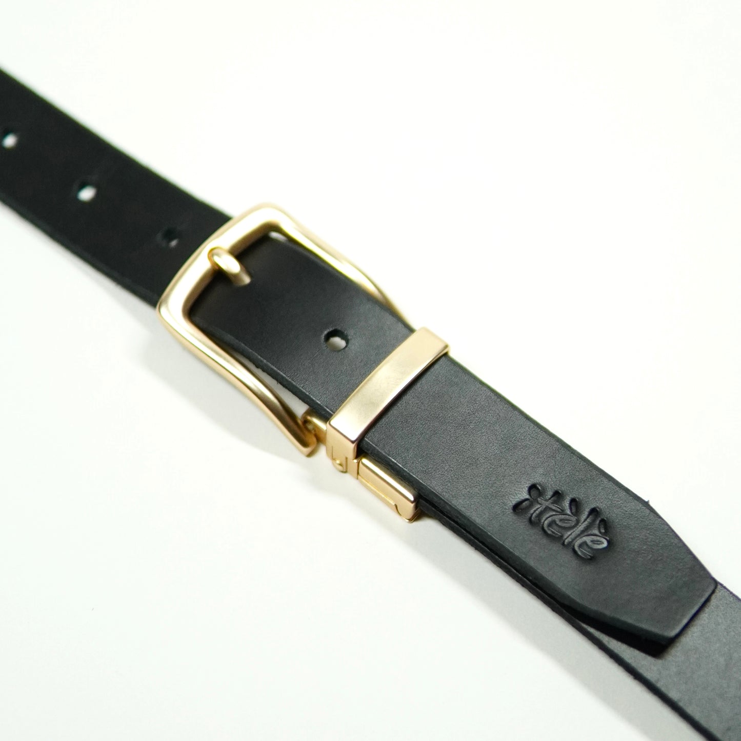 Leather belt gold buckle