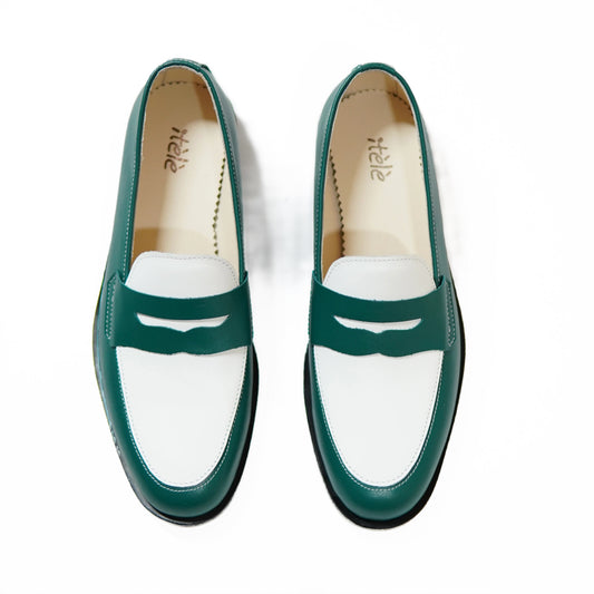 Dára avocado + white penny loafers