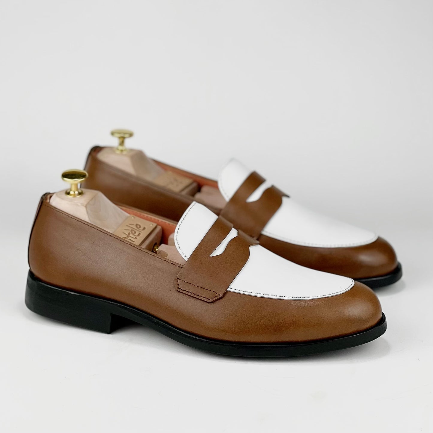 JÀCK brown & white loafer